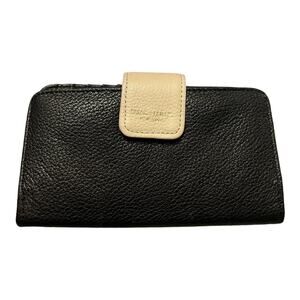 ISAAC MIZRAHI Wristlet Wallet Black Leather Wristlet Zip Around Purse Black NWT